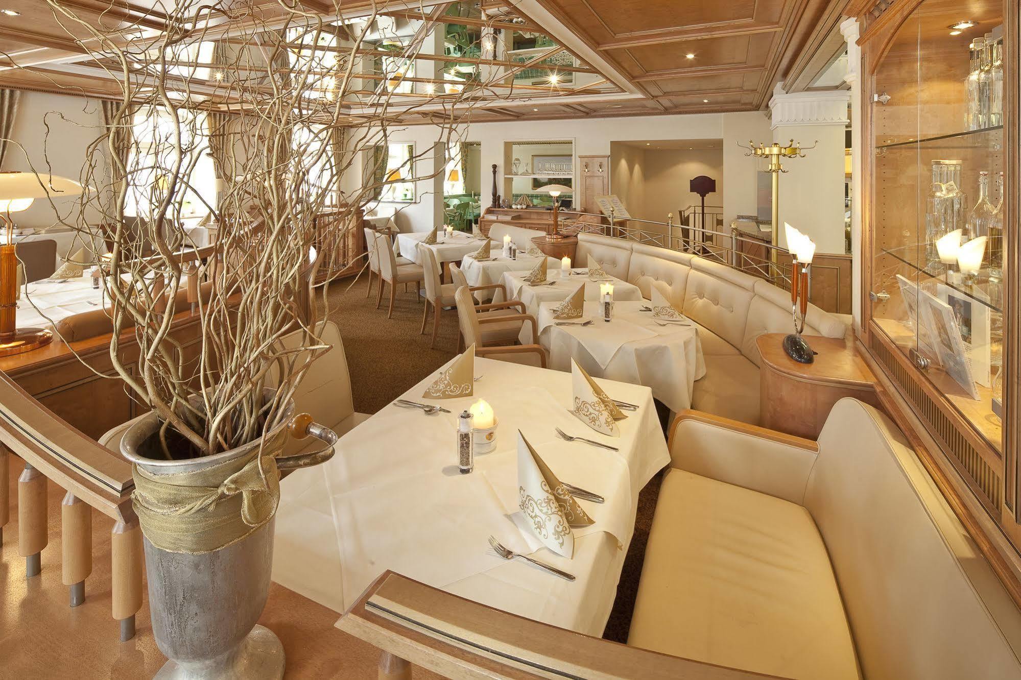 Hotel Mohren Όμπερσντορφ Εξωτερικό φωτογραφία